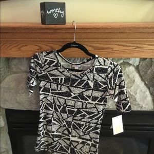BNWT XXS LuLaRoe Gigi Black and White SALE
